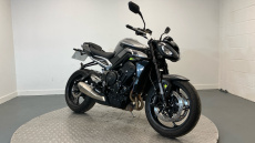 Triumph Street Triple R (23MY)